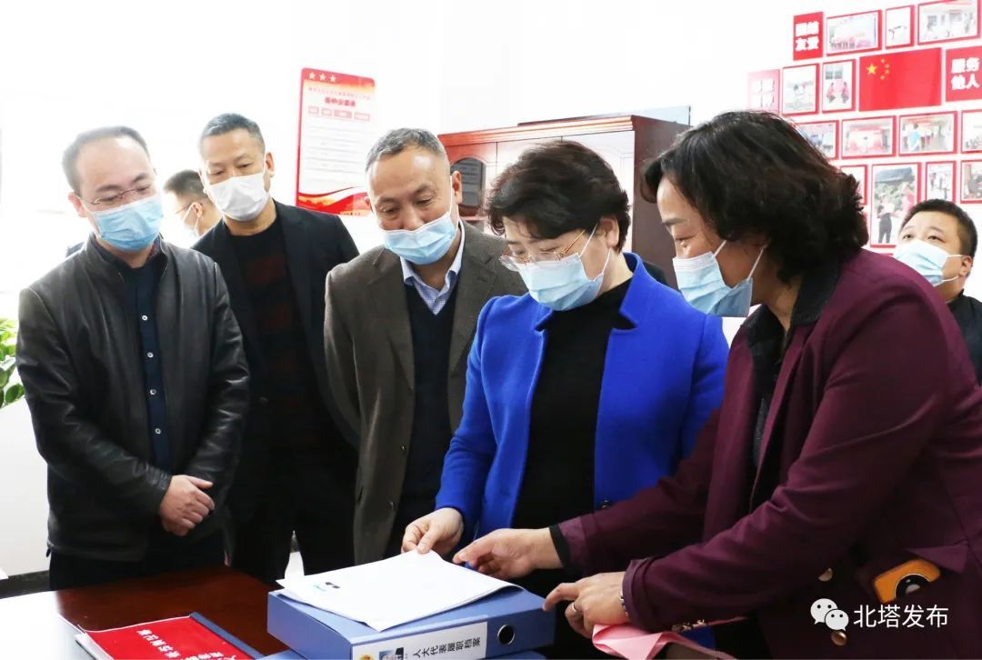 周迎春到北塔区调研人大工作和宣讲全国两会精神