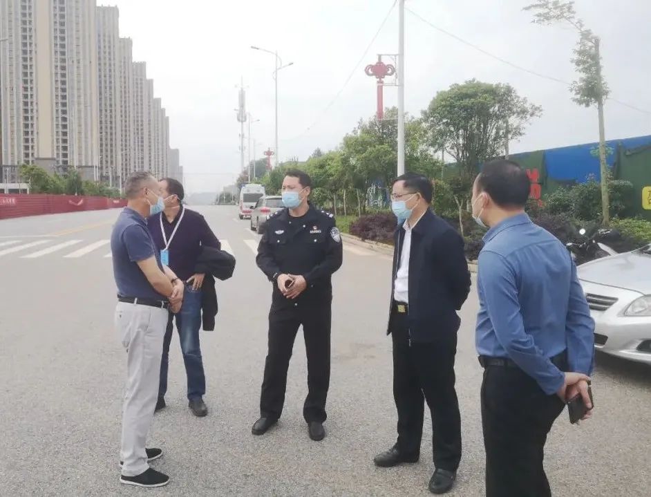 肖平督导疫情防控和企业复工复产工作