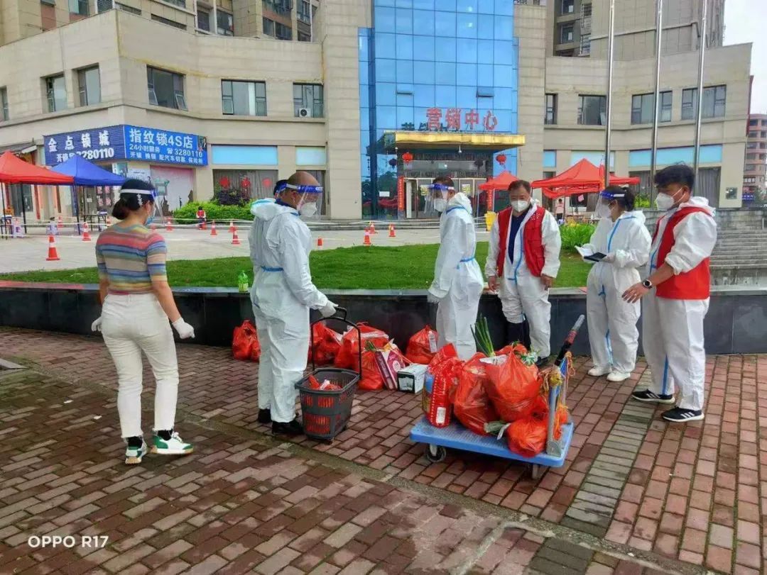【我的抗疫故事】业主变身“大白”，北塔区这个小区里有支最美志愿队