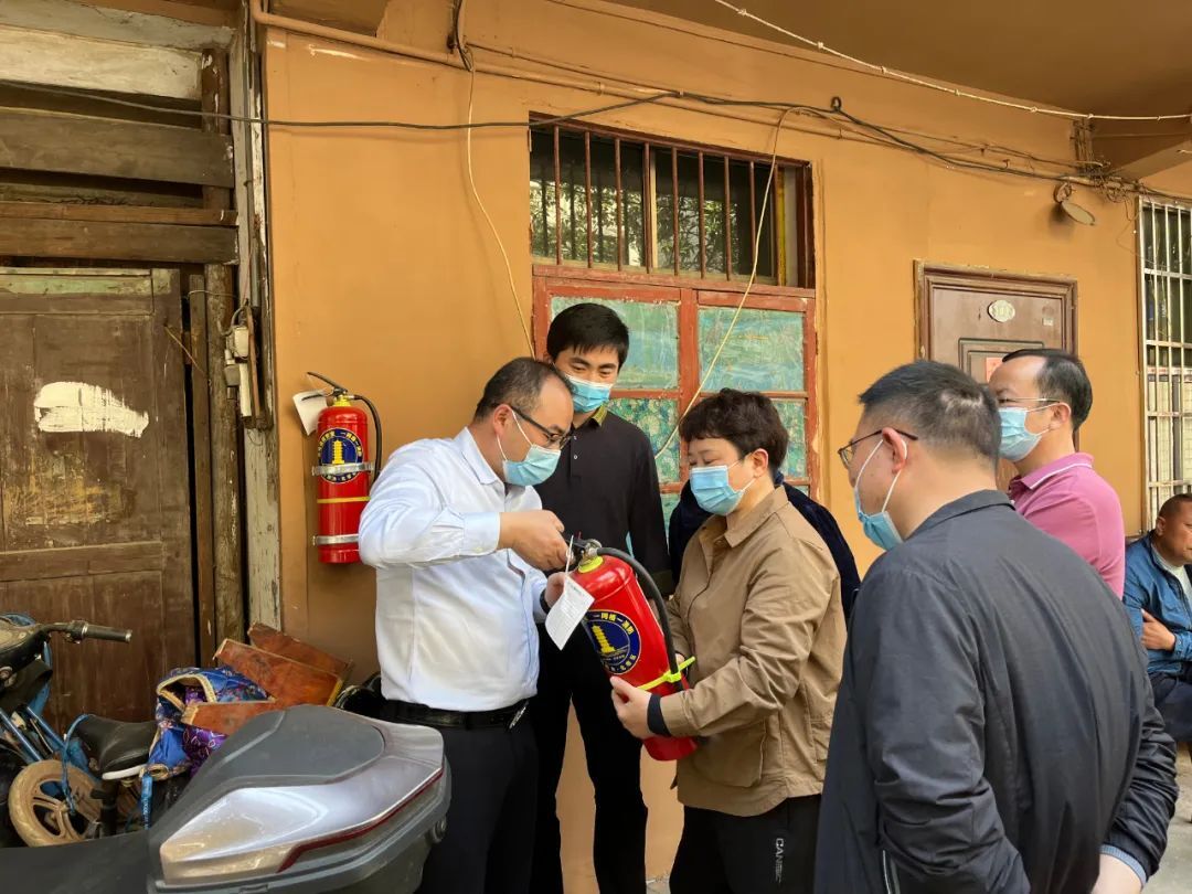 从“老旧小区”到“智能小区”——推进“党建+”模式试点提升居民幸福感