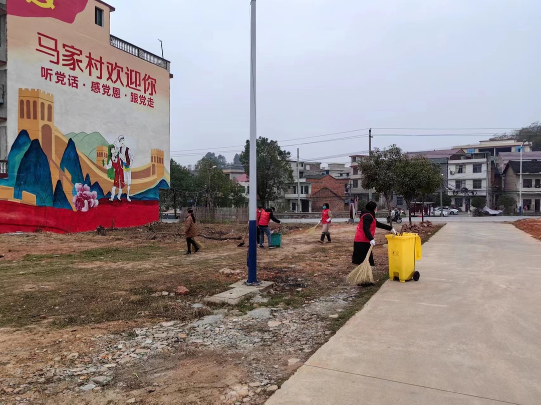 北塔区委宣传部深入联点村、社区开展创文攻坚暨冬季爱国卫生运动集中行动