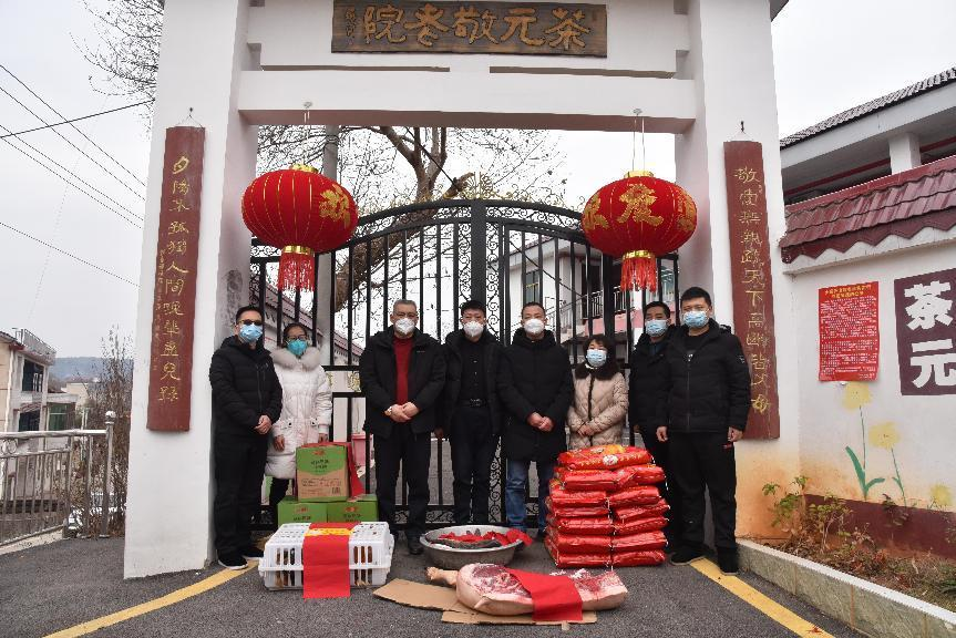 邵阳市北塔区：新春走访暖人心 春节慰问送祝福