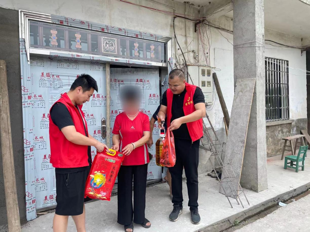 北塔区生态产业发展中心开展吸毒人员家访工作