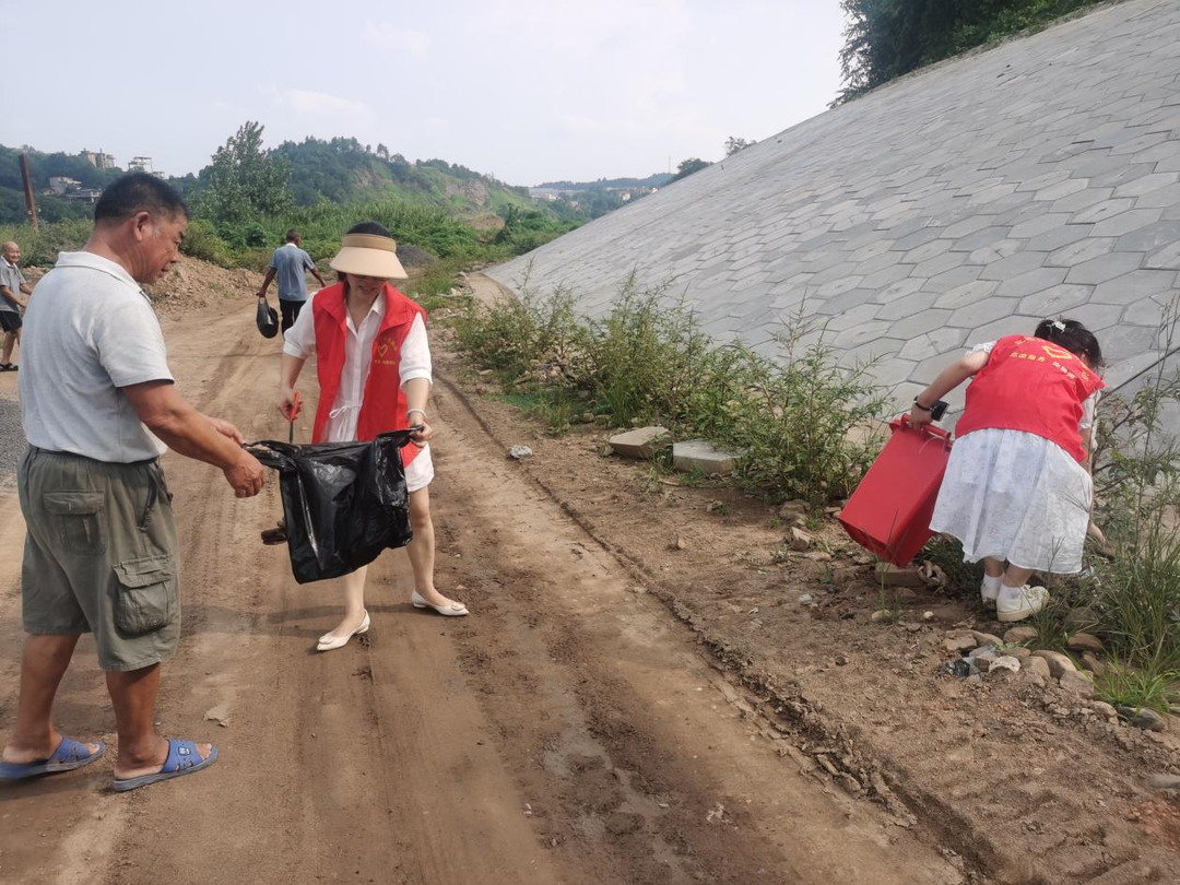 北塔区茶元头街道：守护碧水资江 共建生态文明