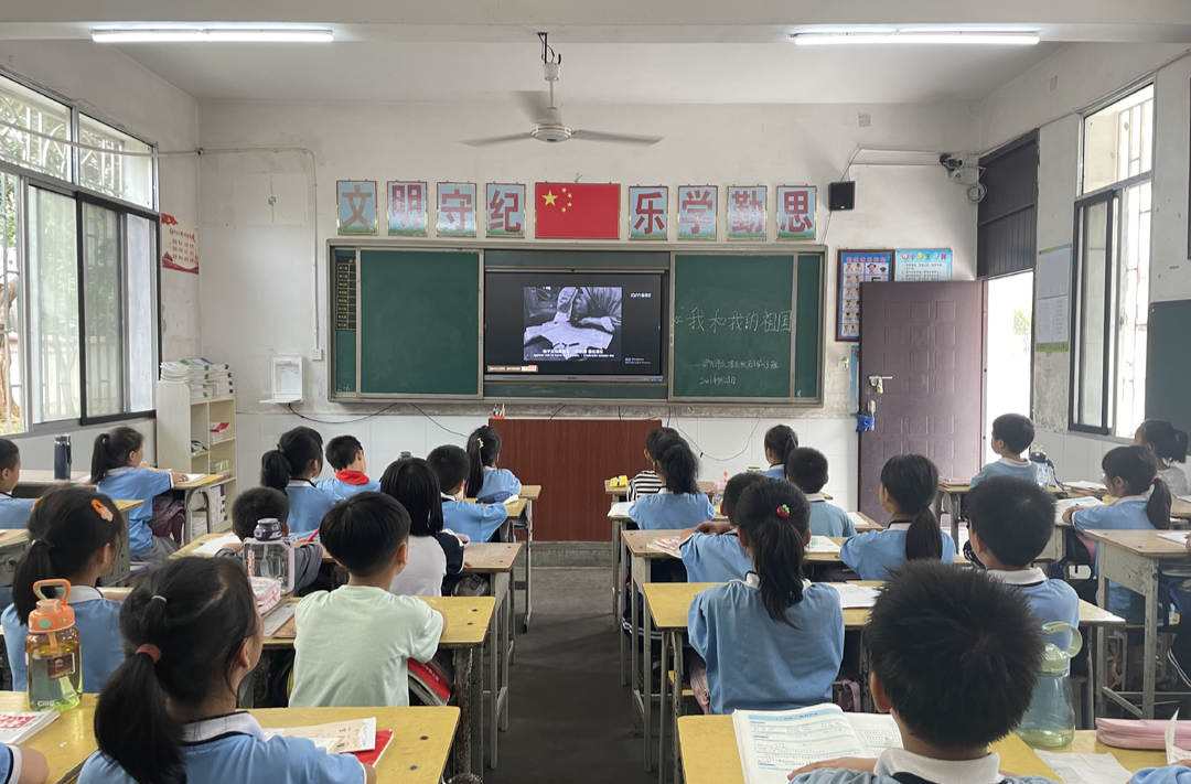 北塔区状元小学开展“系好人生第一粒扣子，我和我的祖国” 主题教育实践活动