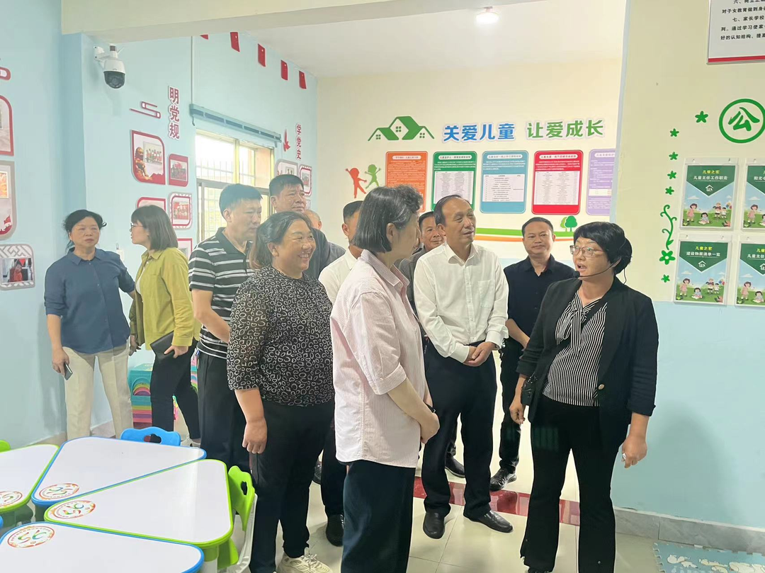 省关心下一代工作委员会来北塔区调研