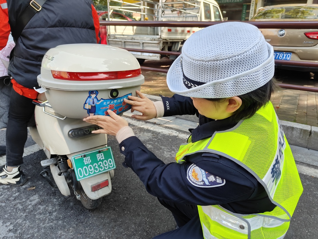 北塔大队:多举并措，全力开展道路交通安全综合整治“冬季攻势”行动