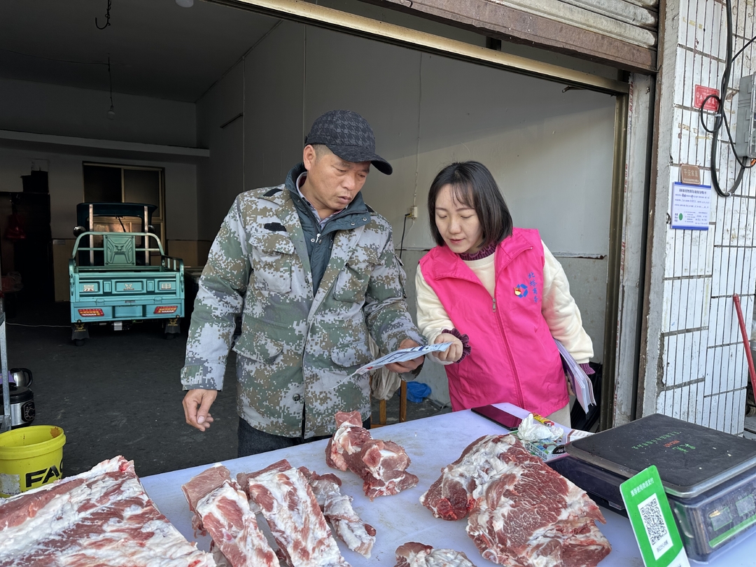 北塔区商务局：开展垃圾分类主题宣传活动