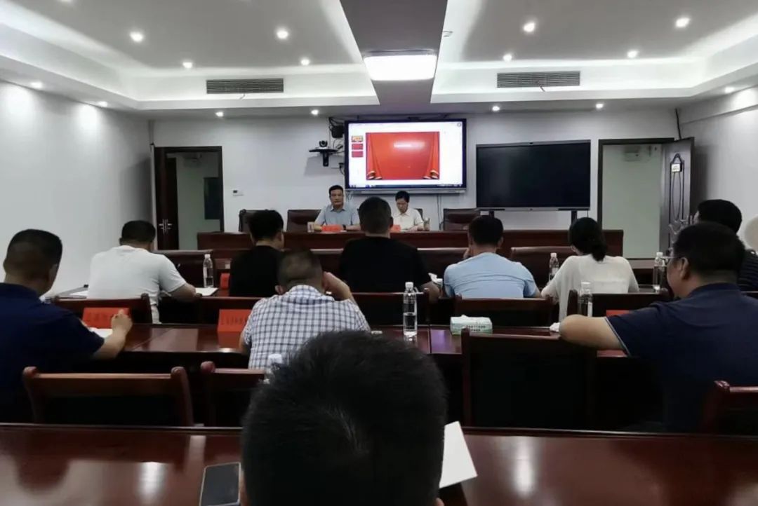 姚文娟召开防汛工作调度会议