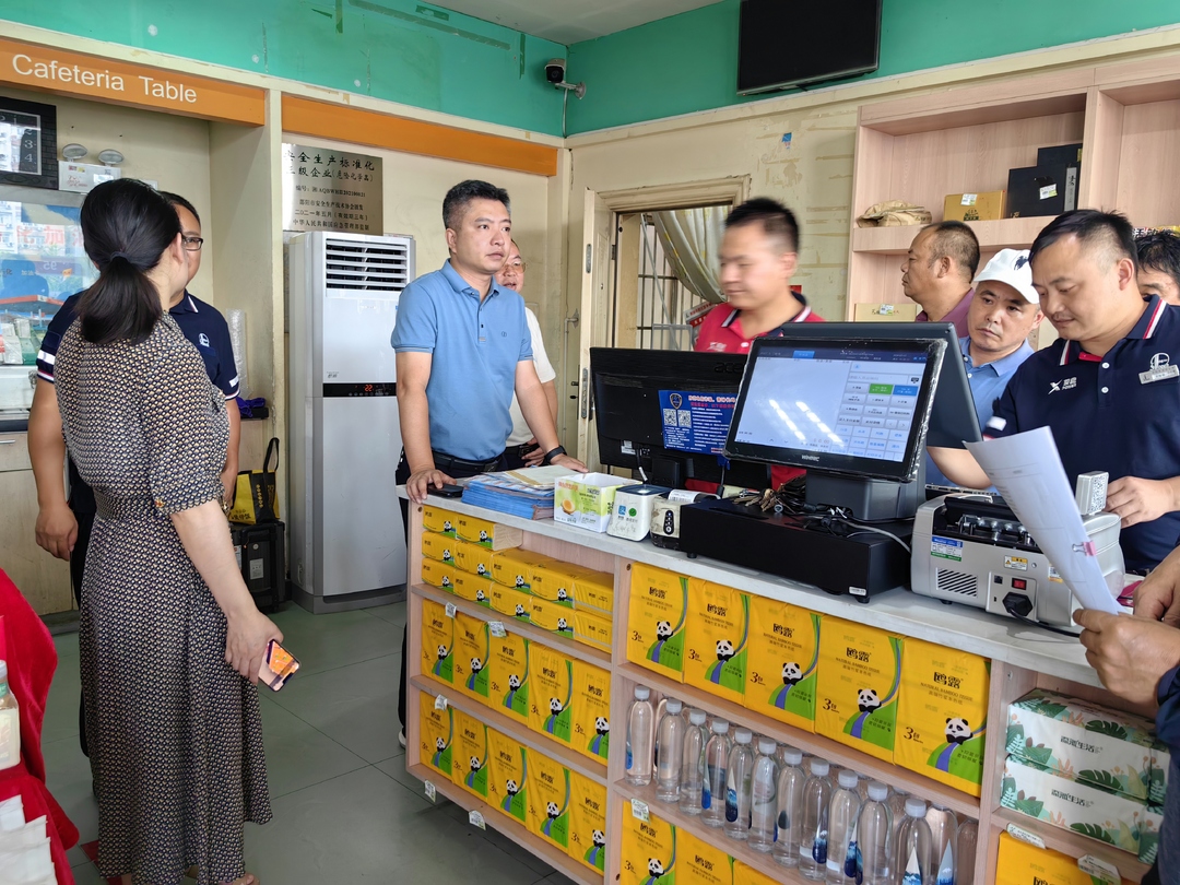 北塔区开展成品油市场“打非治违”专项整治行动