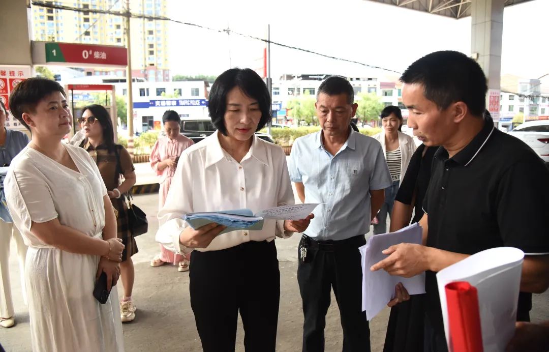 北塔区政协委员开展改善生态环境专项民主监督活动