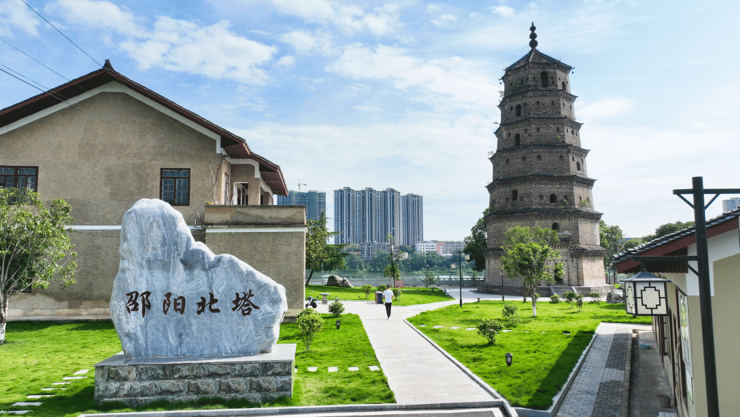 北北带你逛北塔③：秋意正浓 来北塔相约赏秋吧~