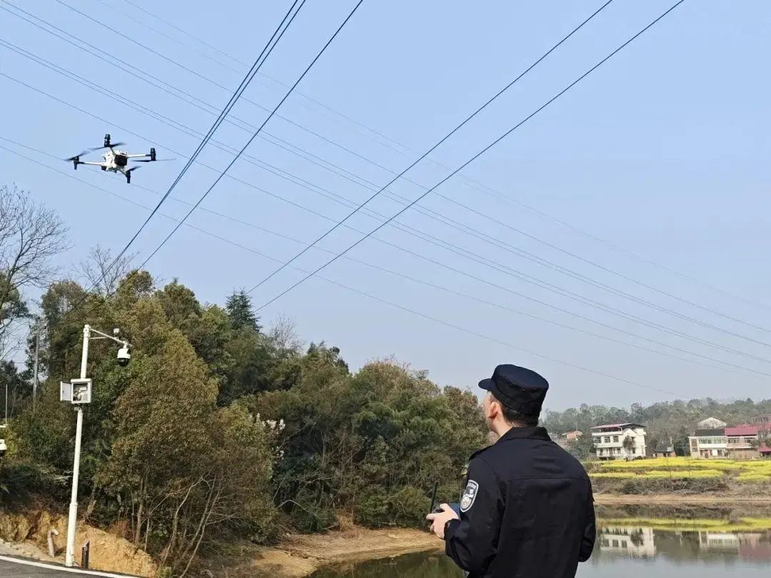 天眼巡航！邵阳北塔区警务无人机织就