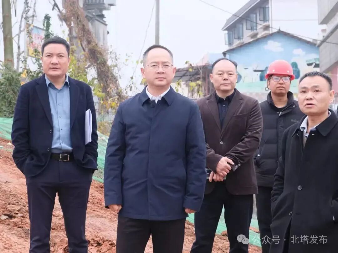 现场调研解难题 严把安全促发展