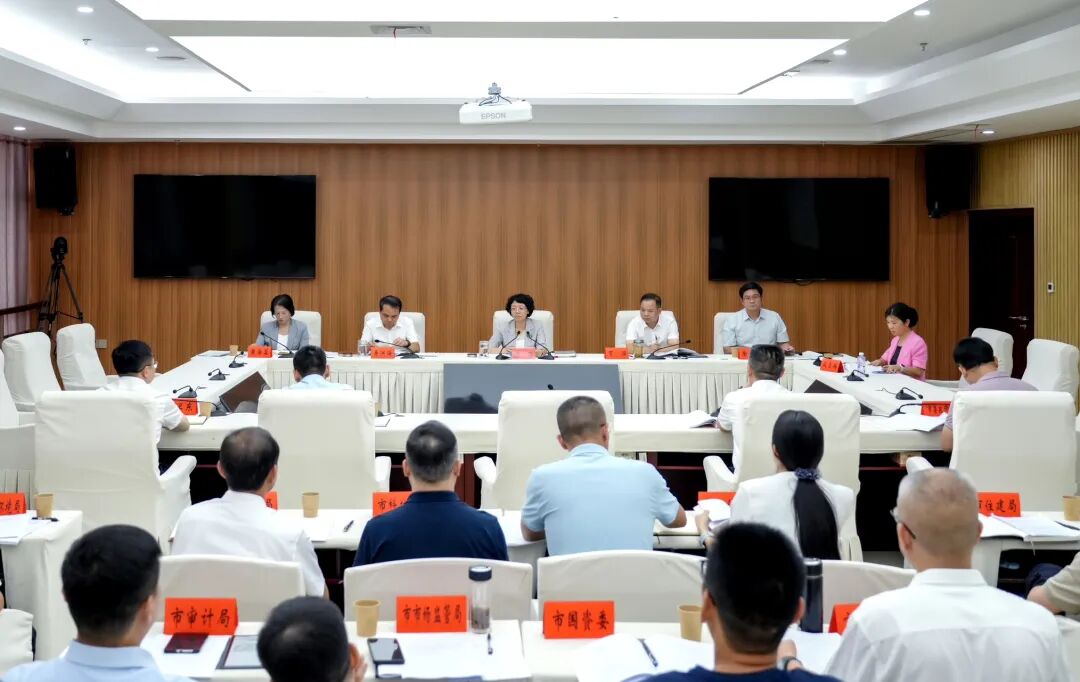 全市产业发展和重大项目建设谋划务虚会召开 听取市直部门的情况汇报(图1)